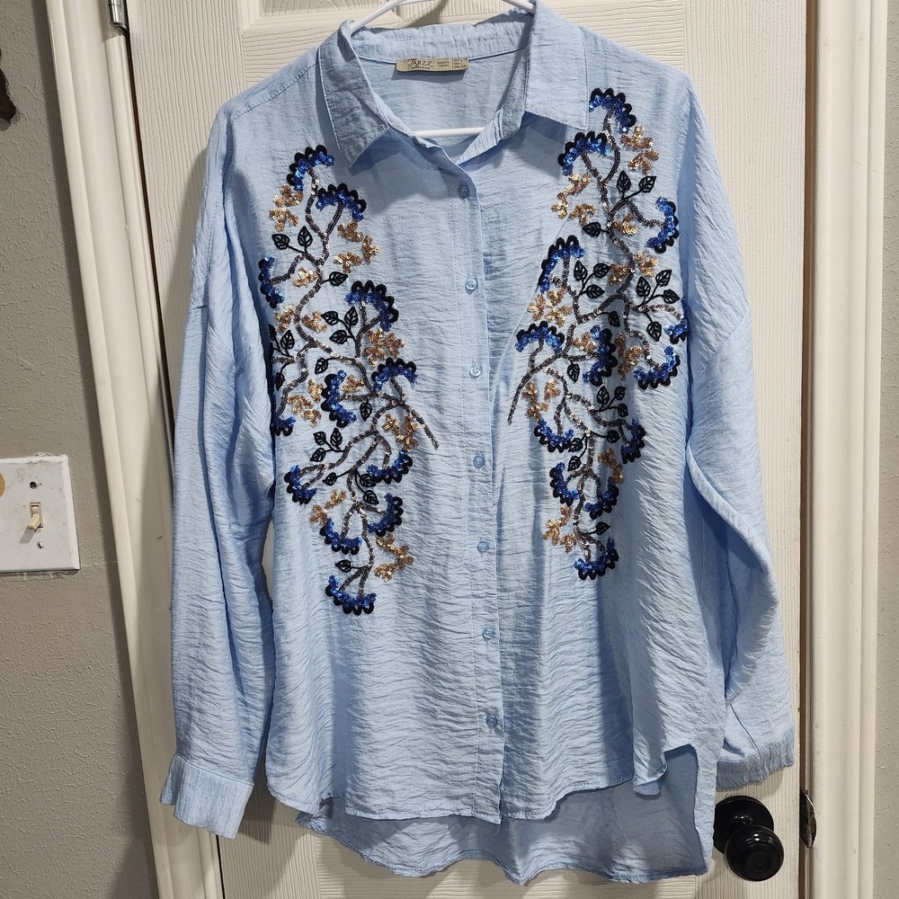 TARZZ Collezione Light Blue Sequin Embroidered Floral Button Front Blouse